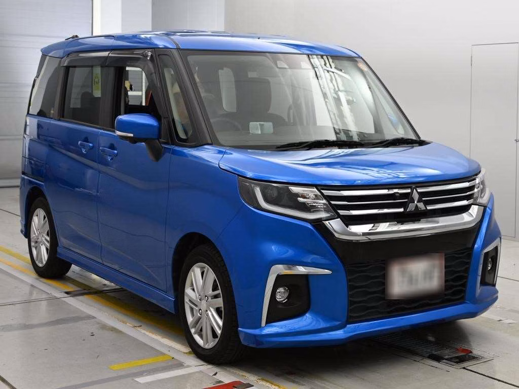 MITSUBISHI DELICA D:2