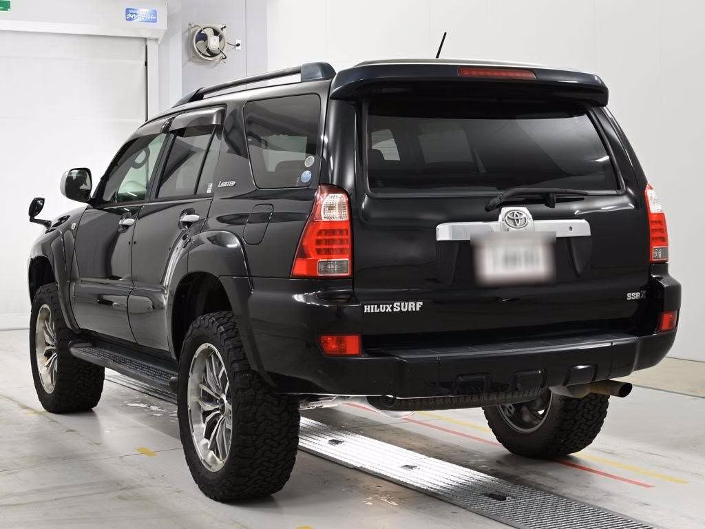 TOYOTA HILUX SURF