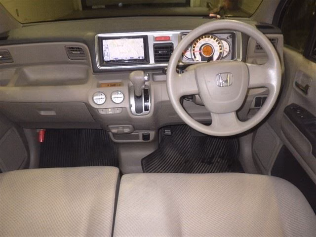 HONDA LIFE