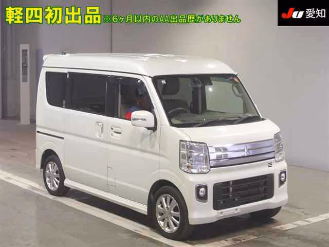 MITSUBISHI TOWN BOX