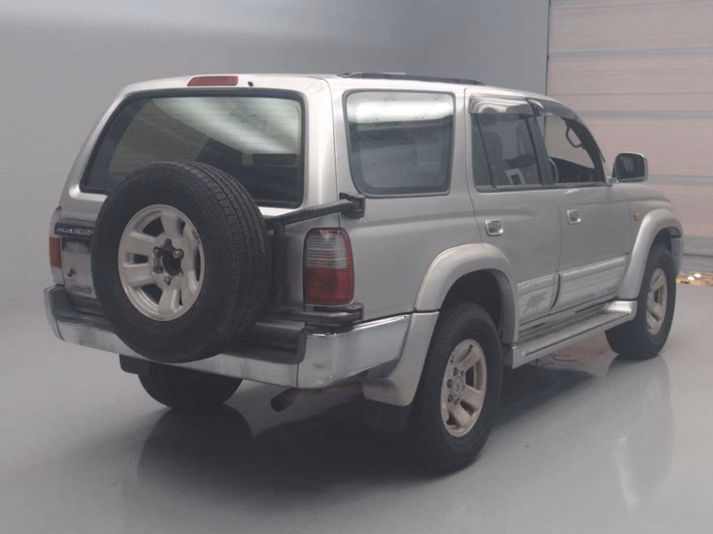 TOYOTA HILUX SURF
