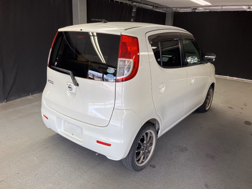NISSAN MOCO