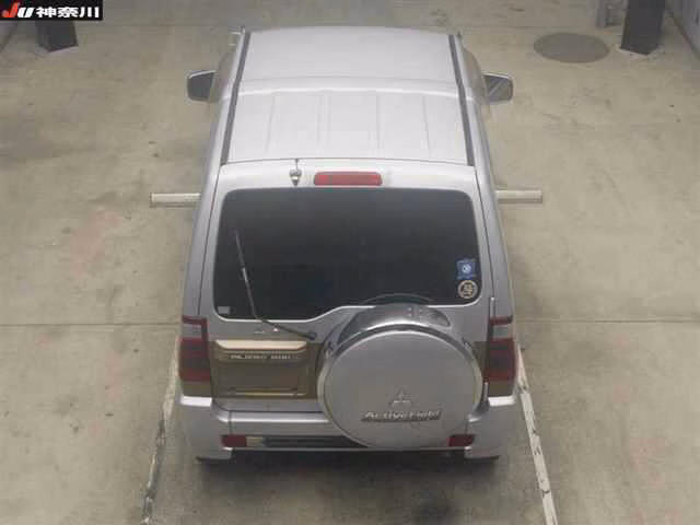 MITSUBISHI PAJERO MINI