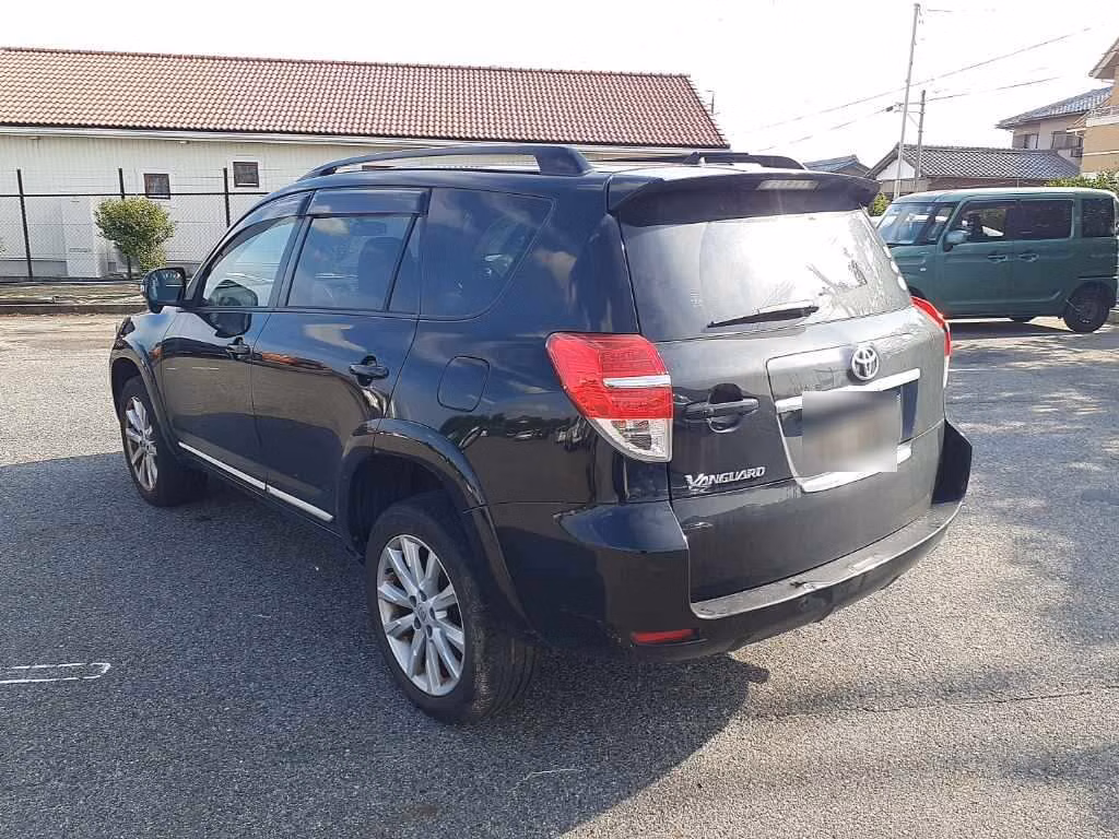 TOYOTA VANGUARD
