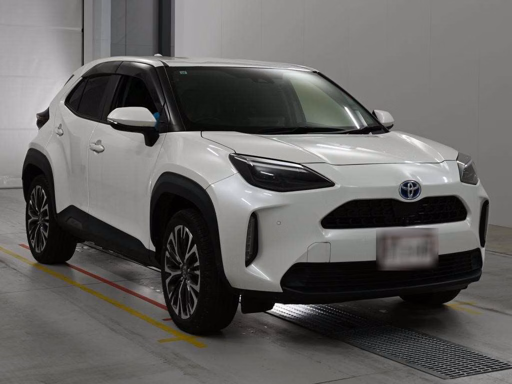 TOYOTA YARIS CROSS