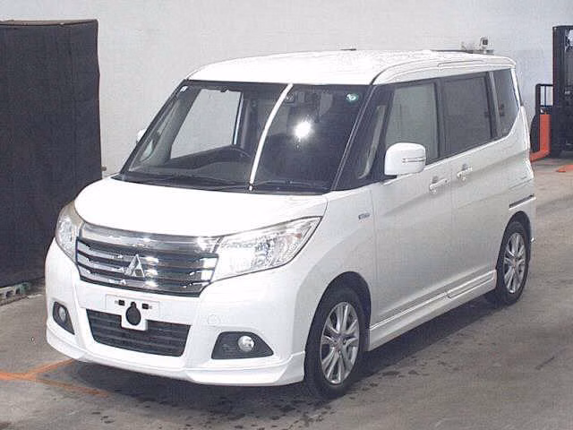 MITSUBISHI DELICA D:2
