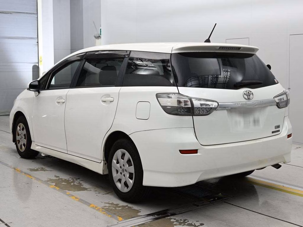 TOYOTA WISH