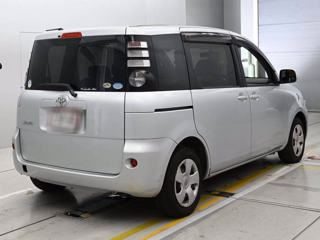 TOYOTA SIENTA