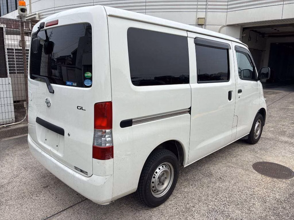 TOYOTA LITE ACE