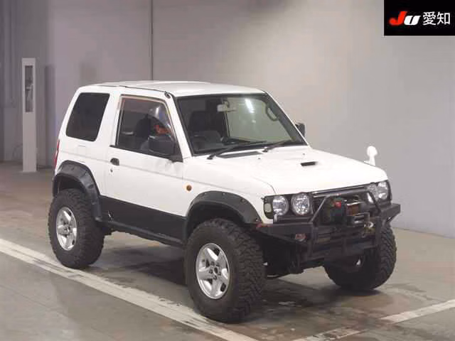 MITSUBISHI PAJERO MINI
