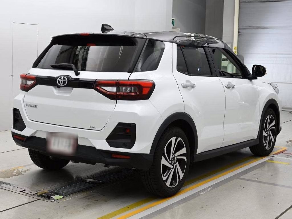 TOYOTA RAIZE