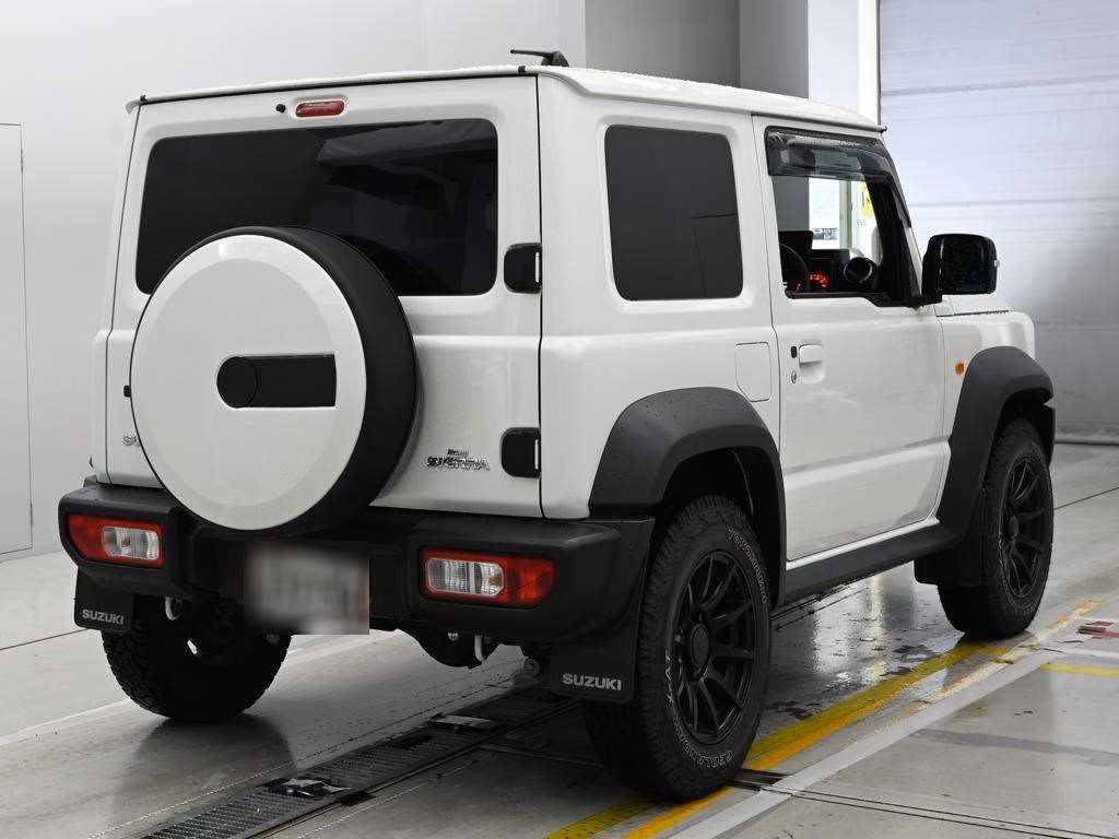 SUZUKI JIMNY SIERRA
