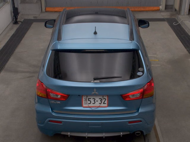 MITSUBISHI RVR