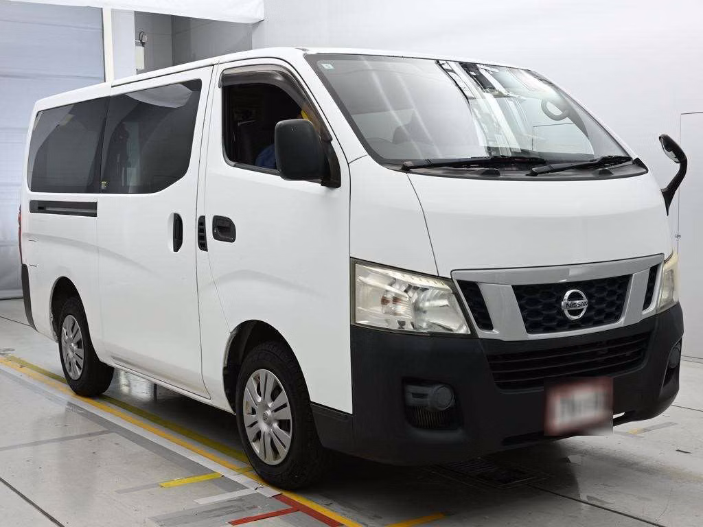 NISSAN NV350 CARAVAN