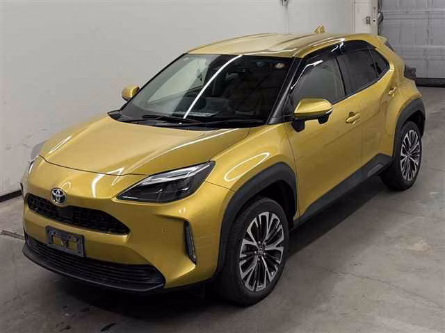 TOYOTA YARIS CROSS