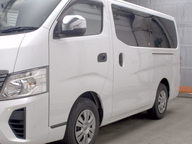 NISSAN CARAVAN
