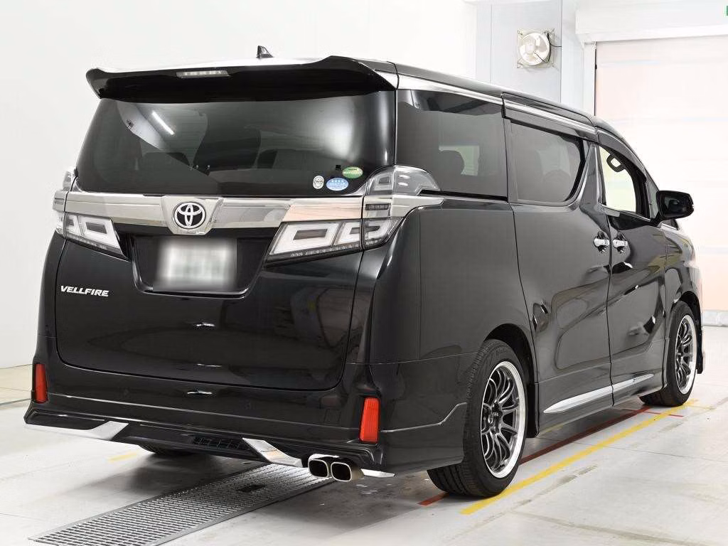 TOYOTA VELLFIRE