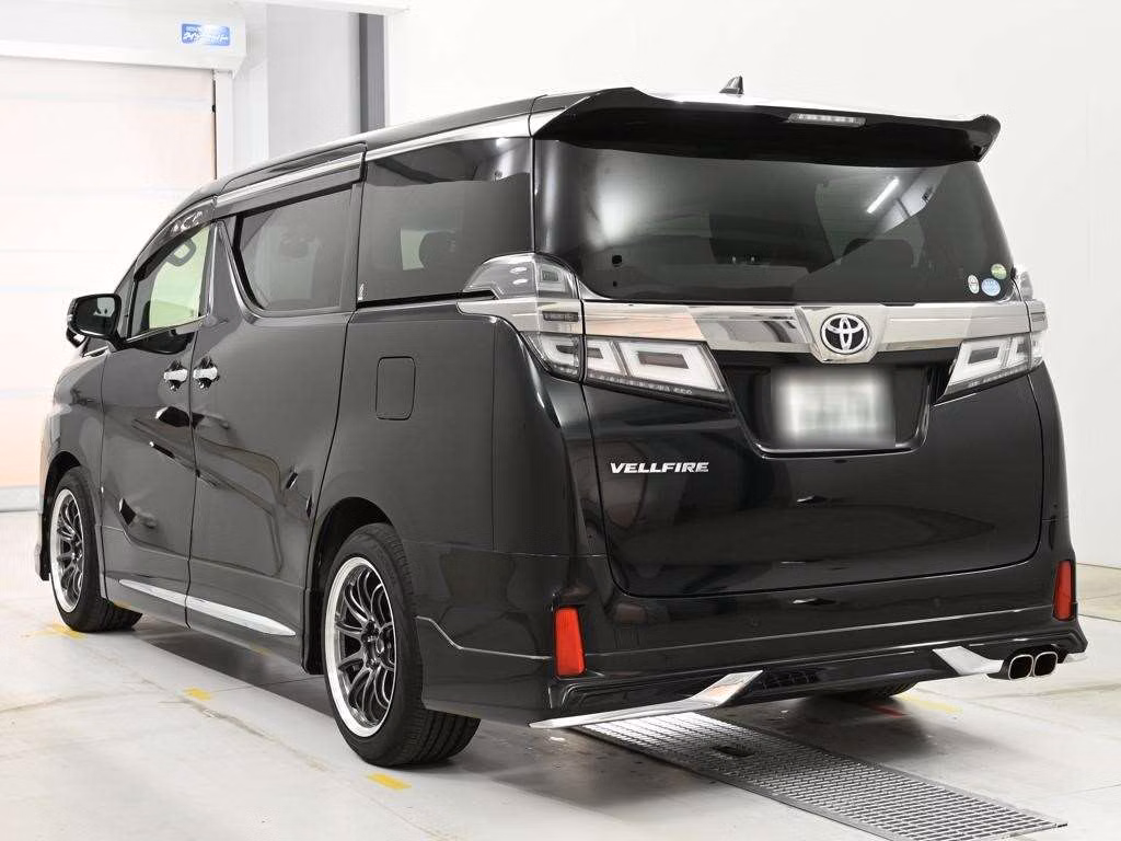 TOYOTA VELLFIRE