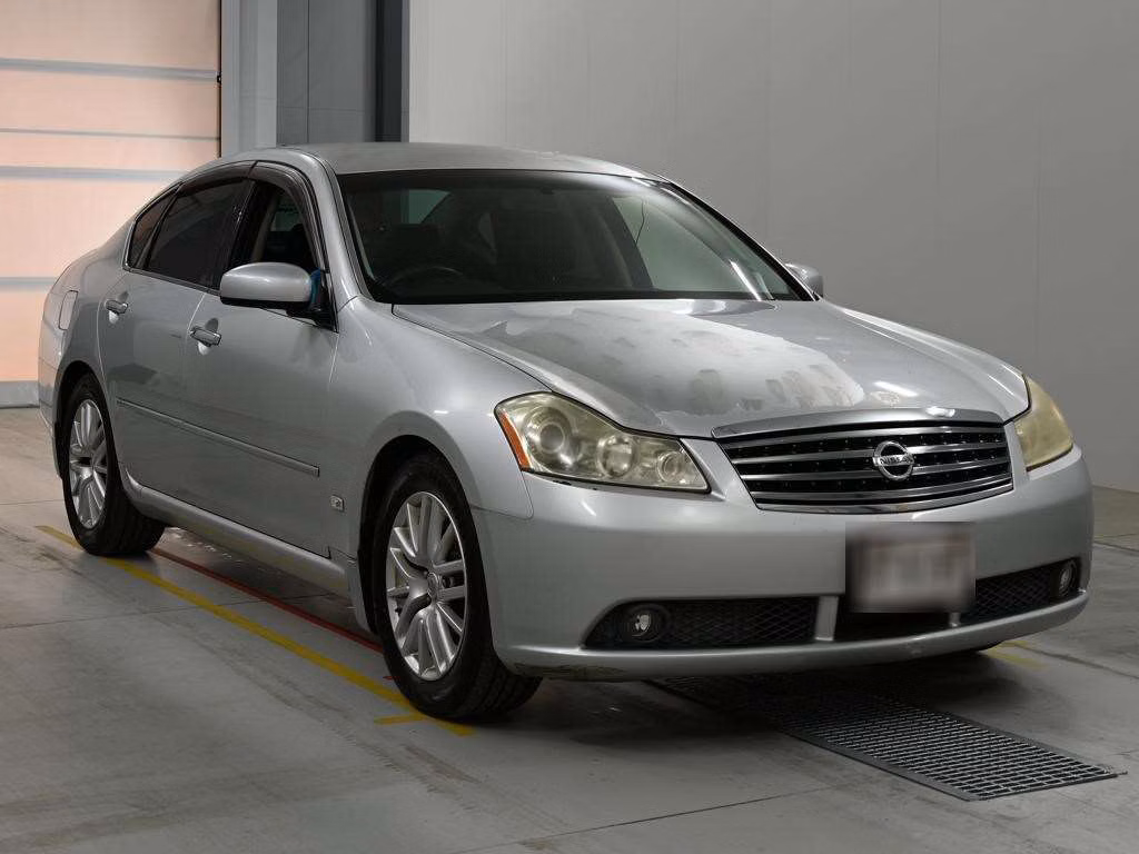 NISSAN FUGA