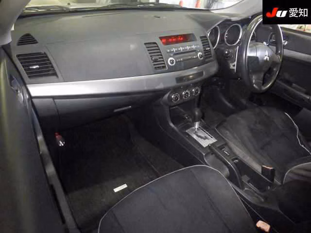 MITSUBISHI GALANT FORTIS