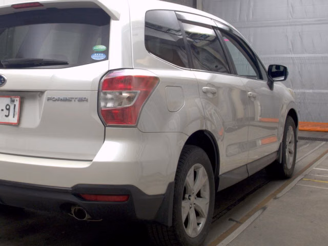 SUBARU FORESTER