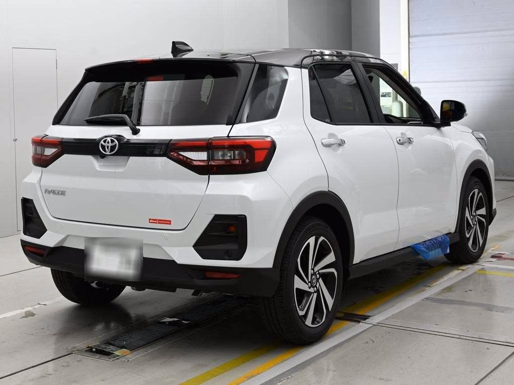 TOYOTA RAIZE
