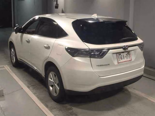 TOYOTA HARRIER