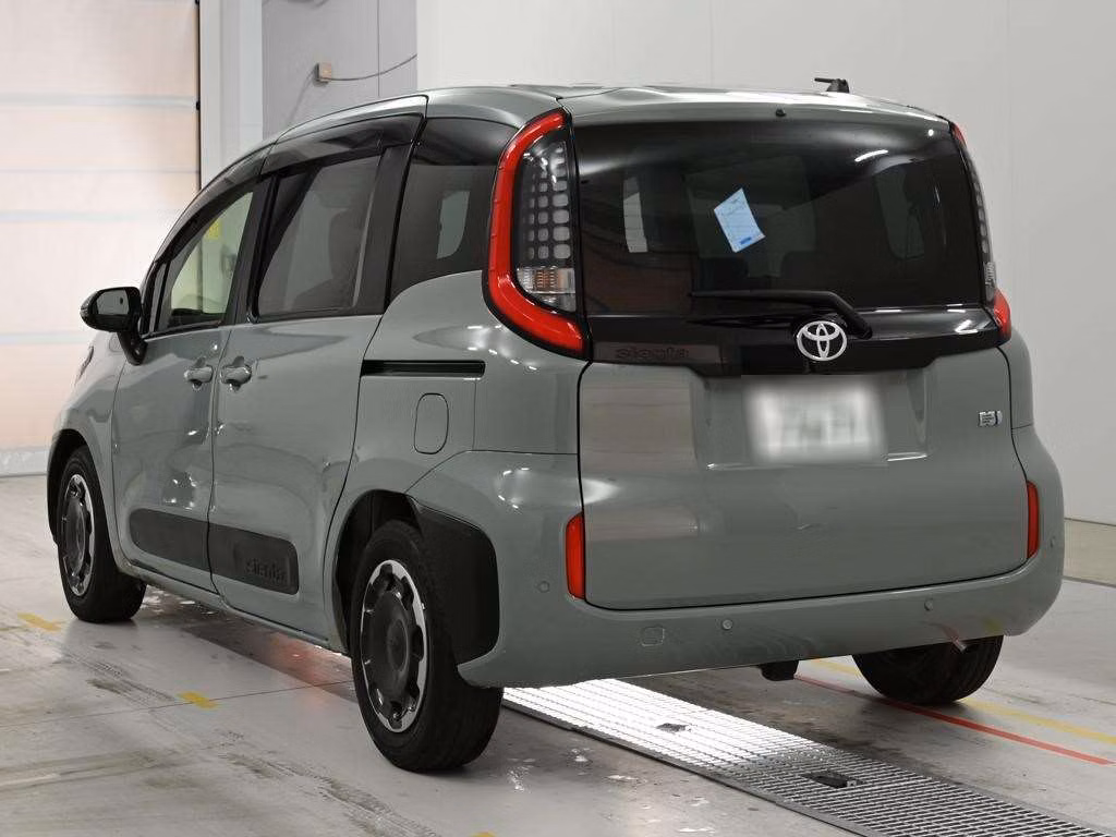 TOYOTA SIENTA