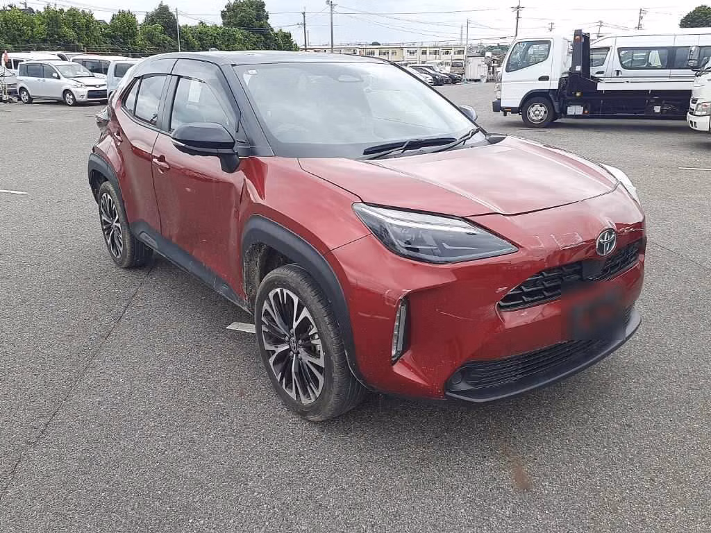 TOYOTA YARIS CROSS