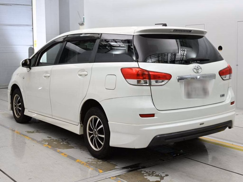 TOYOTA WISH
