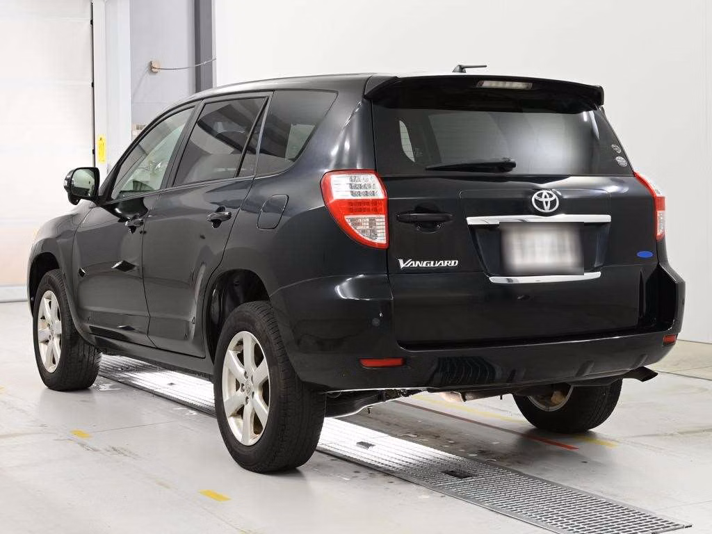 TOYOTA VANGUARD