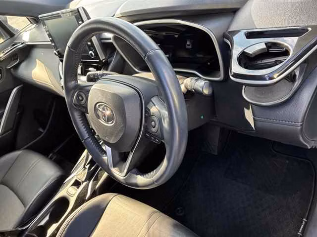 TOYOTA COROLLA CROSS