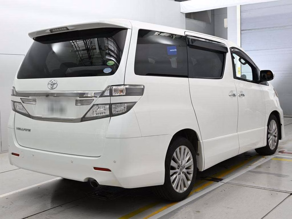 TOYOTA VELLFIRE