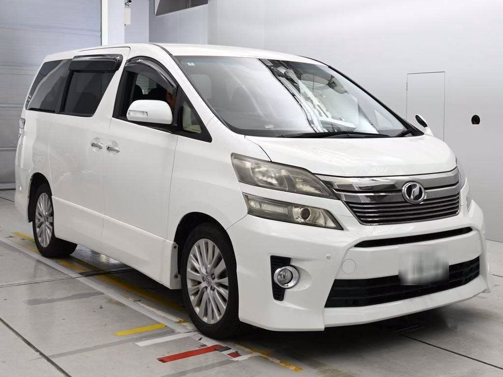 TOYOTA VELLFIRE