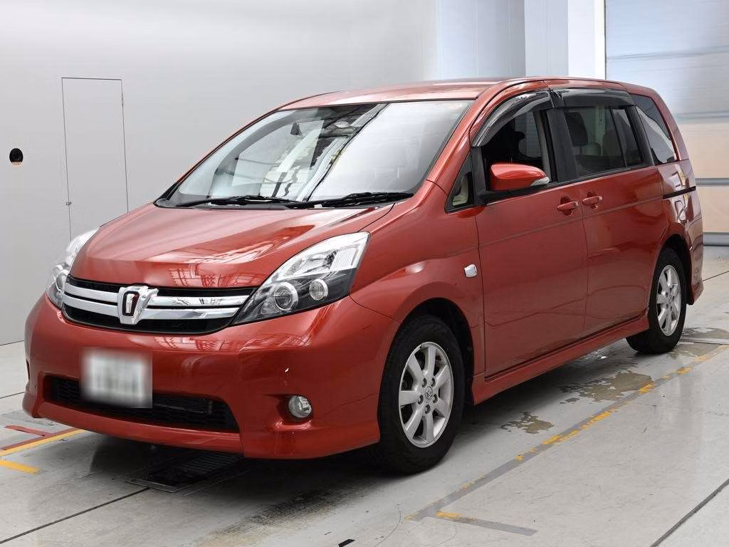 TOYOTA ISIS
