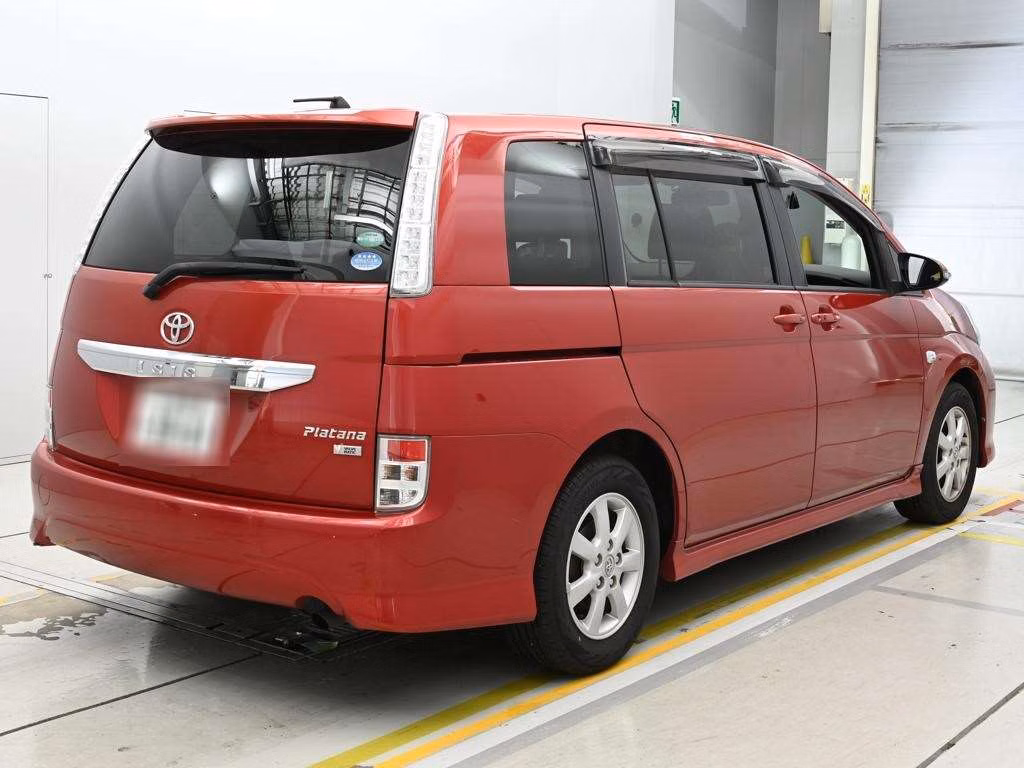 TOYOTA ISIS