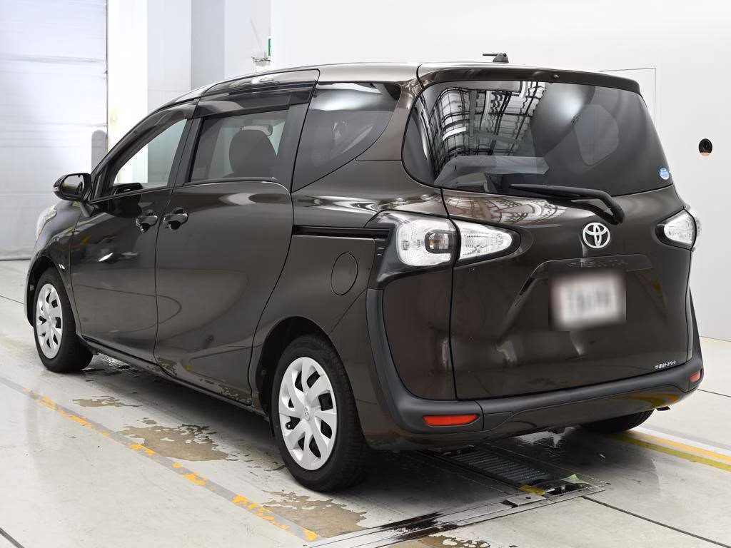TOYOTA SIENTA