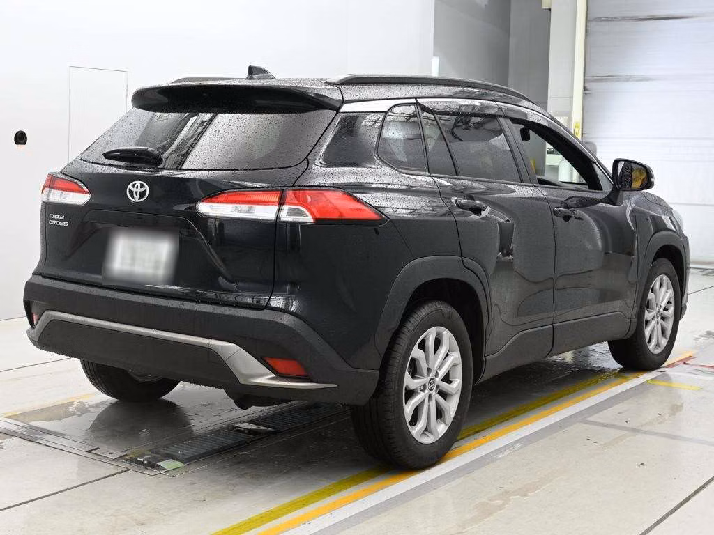 TOYOTA COROLLA CROSS