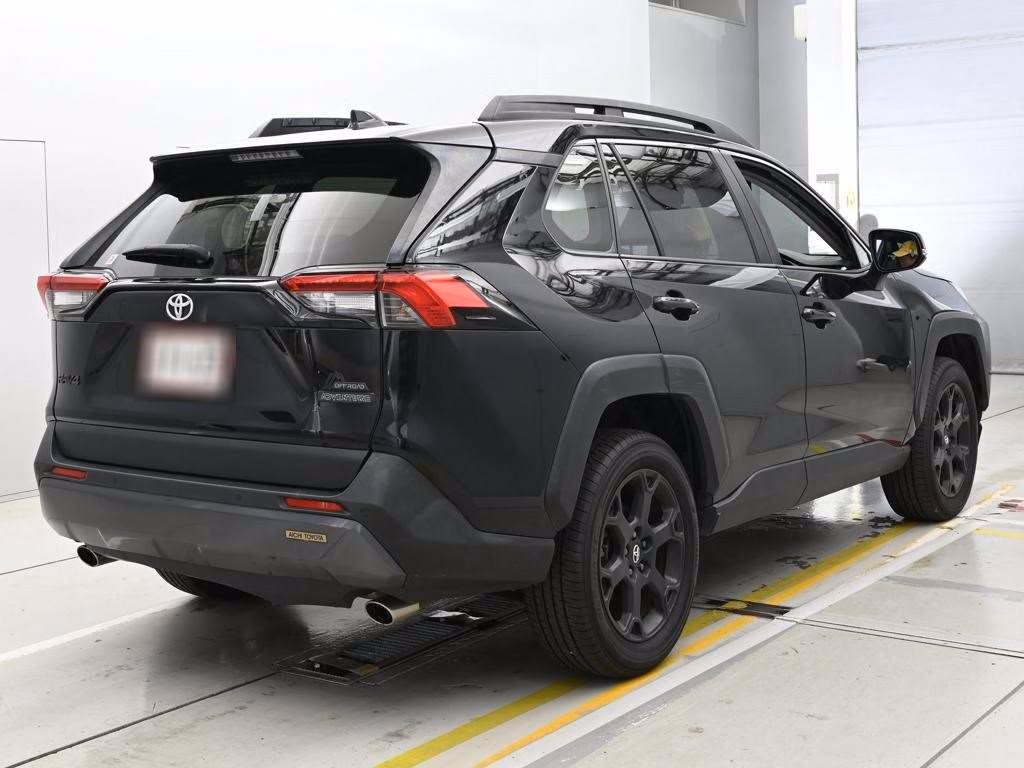 TOYOTA RAV4