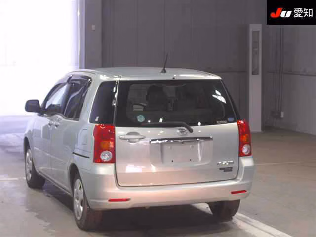 TOYOTA RAUM