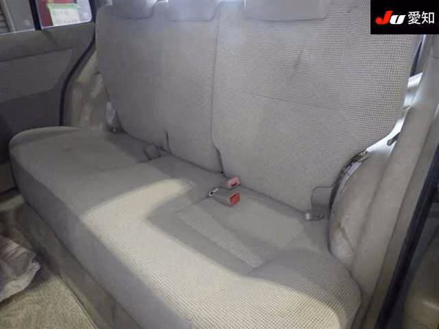 TOYOTA RAUM