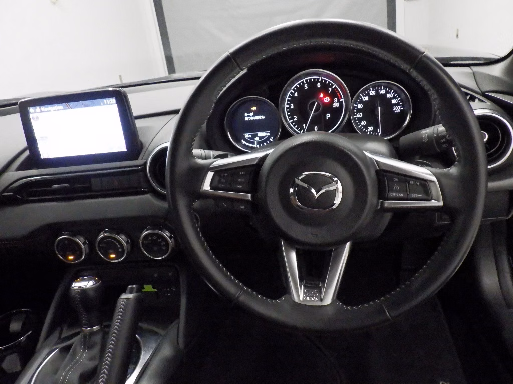 MAZDA ROADSTER