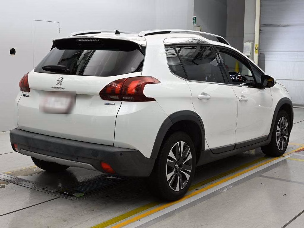 PEUGEOT 2008