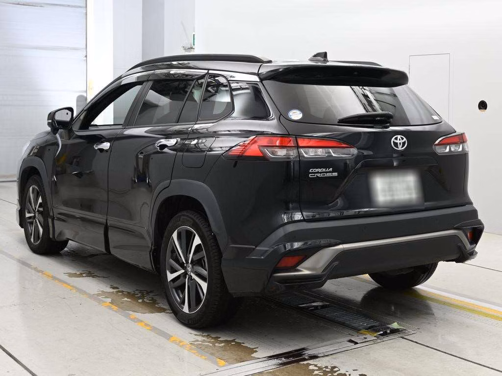 TOYOTA COROLLA CROSS