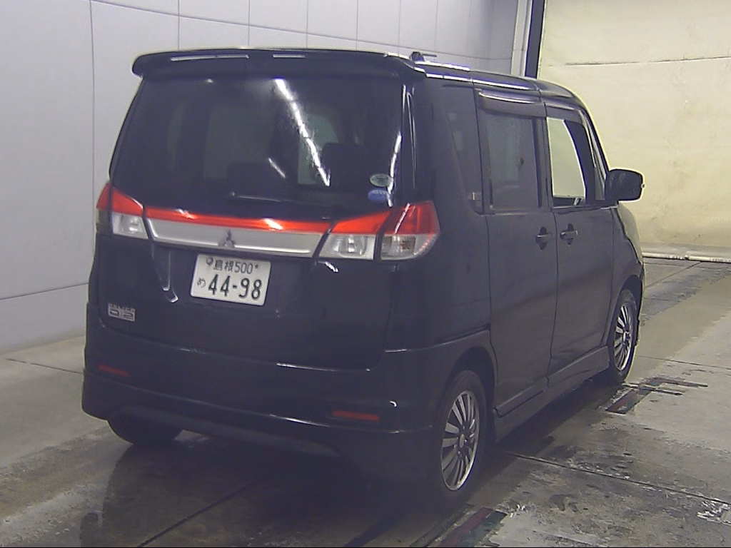 MITSUBISHI DELICA D:2