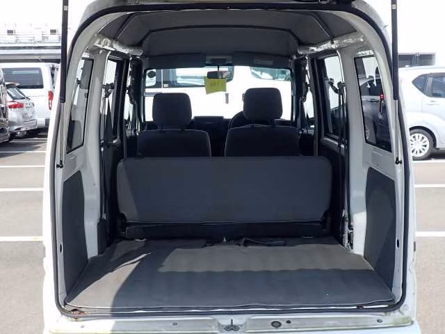 MITSUBISHI MINICAB