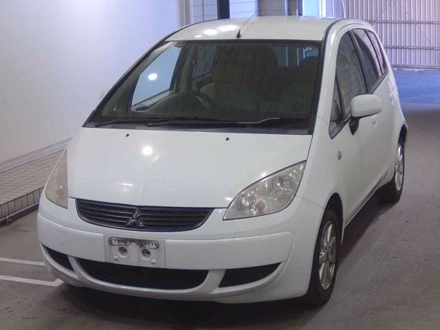 MITSUBISHI COLT