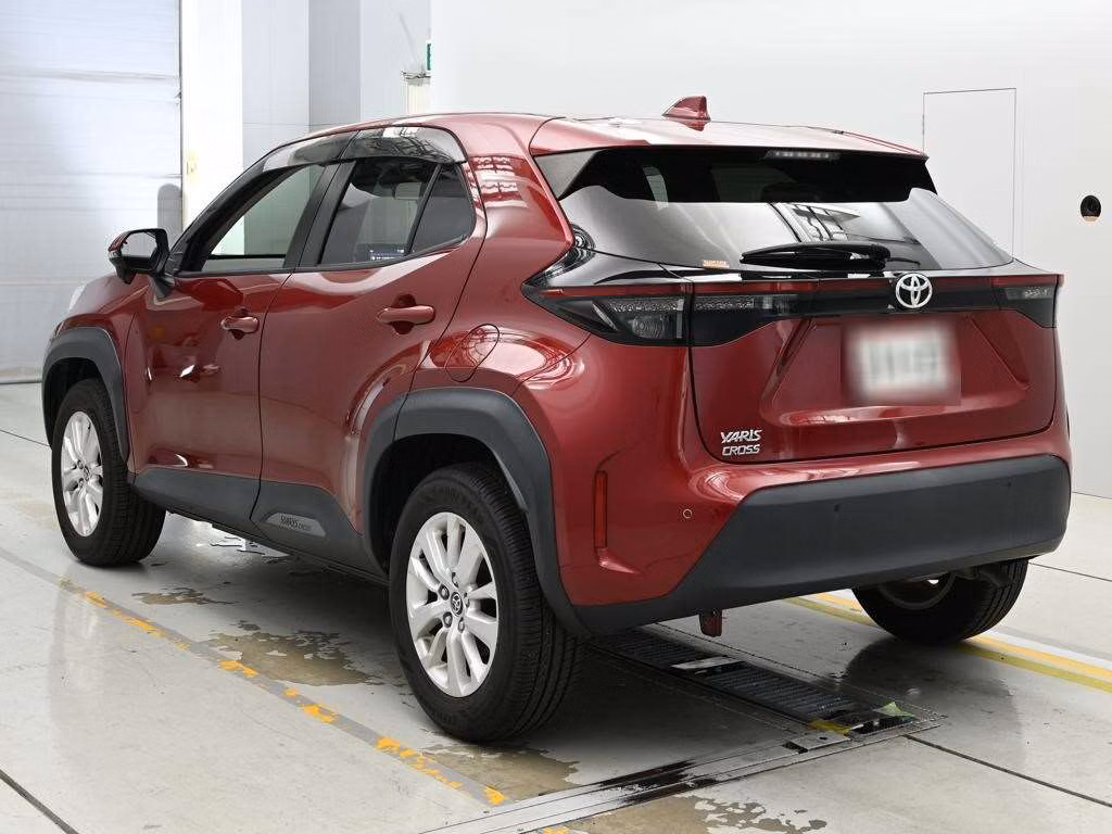 TOYOTA YARIS CROSS