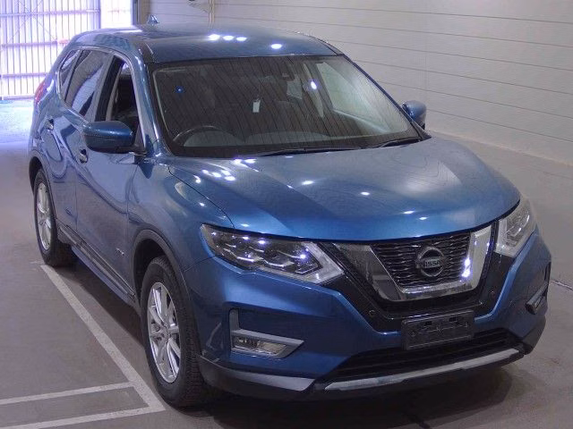 NISSAN X-TRAIL