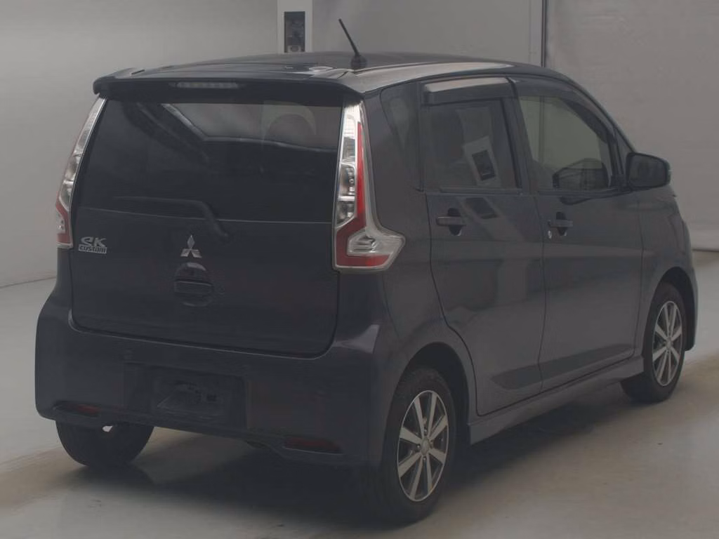MITSUBISHI EK CUSTOM
